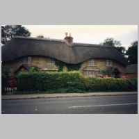 Thatch roof cottage, Sandy Lane, Wiltshire, photo by lreed7649 on flickr.jpg